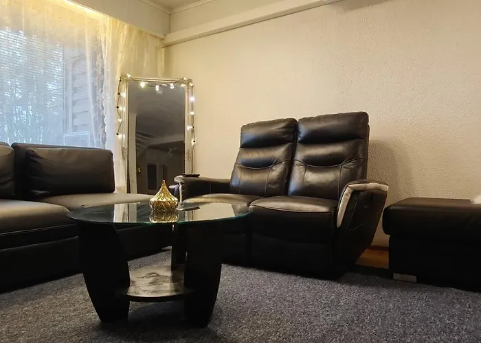 Cozy With Private Sauna In Lapland 公寓 *